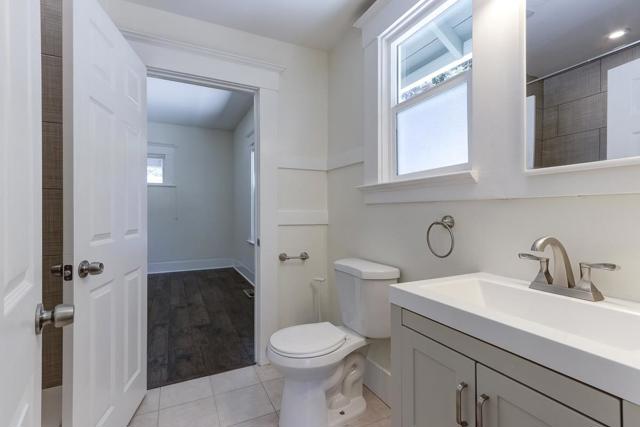 19 S Delaware Street, San Mateo CA: https://media.crmls.org/mediaz/15b0ea3d-5319-4917-b1ca-f7bef140be6a.jpg
