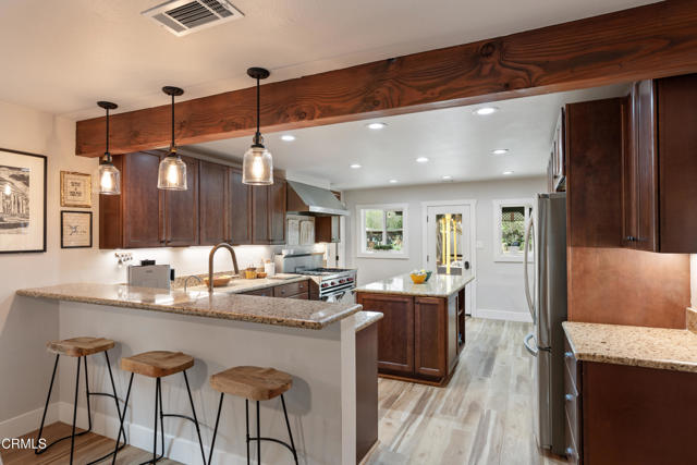 Detail Gallery Image 8 of 62 For 813 Santa Ana Bld, Oak View,  CA 93022 - 3 Beds | 2 Baths