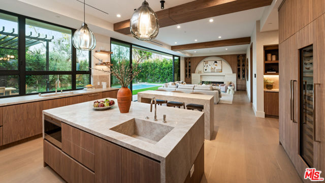 Drew Fenton | 565 Toyopa Drive Pacific Palisades CA | MLS: 7523707 Drew Fenton | 565 Toyopa Drive Pacific Palisades CA | MLS: 7523707