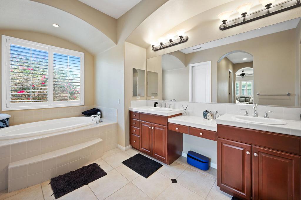 MLS #219126886DA image #38