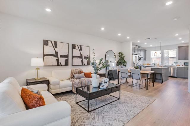 1040 Darwin Terrace, Sunnyvale CA: https://media.crmls.org/mediaz/15b3e1e5-91a7-4bda-b71f-4f5cf0024af8.jpg