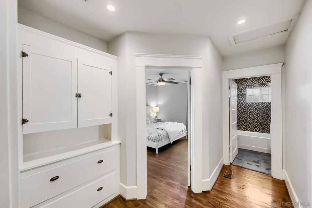 1040 Johnson - photo 19