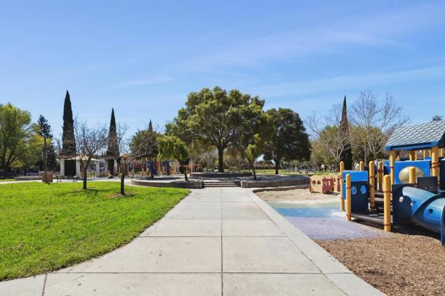 1612 Parkview Green Circle, San Jose CA: https://media.crmls.org/mediaz/15b4c748-cfa4-44e3-8c41-71e72fbfd439.jpg