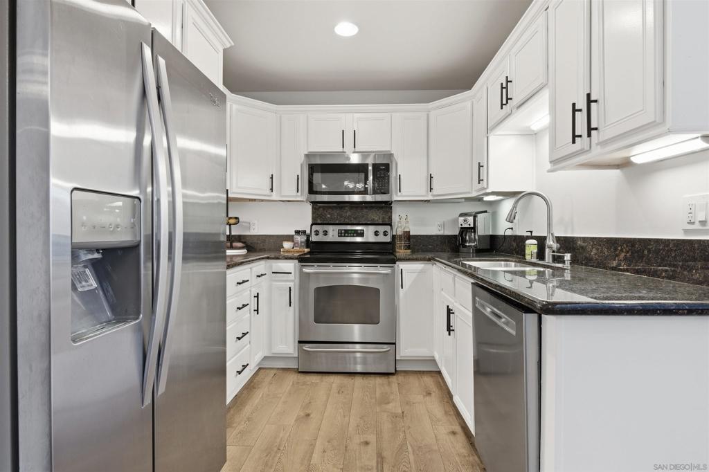 5055 Collwood - photo 10