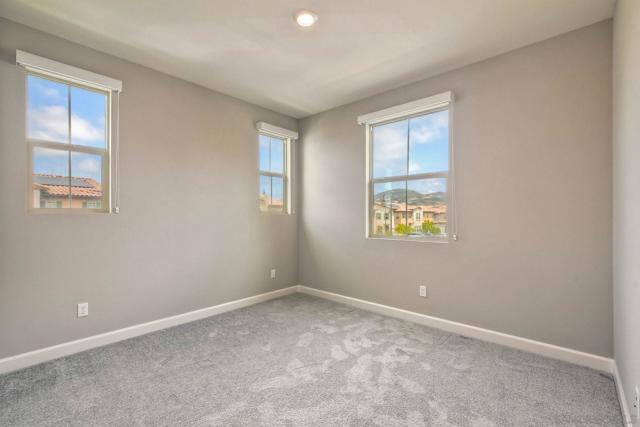 1097 Delpy View Point, Vista CA: https://media.crmls.org/mediaz/15b4dbbe-f53e-4aab-a92e-5ed16bece16a.jpg