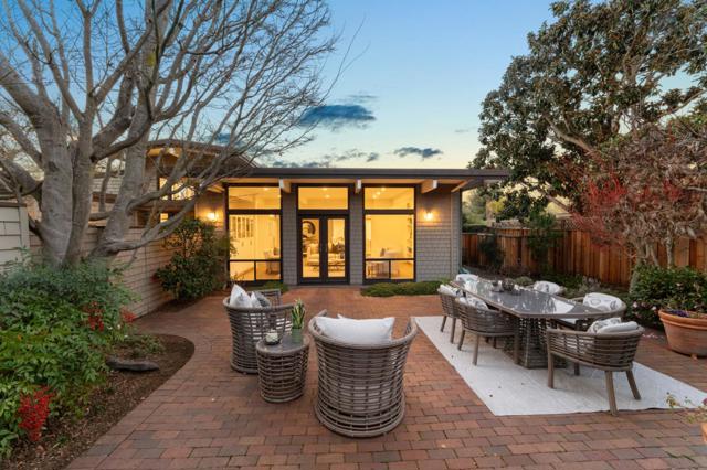 823 Sonoma Terrace, Stanford CA: https://media.crmls.org/mediaz/15b54fb6-a3d0-43e0-a4db-253b10e1ef21.jpg