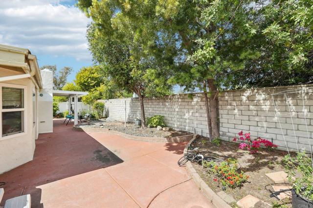 16407 Gabarda Road, San Diego CA: https://media.crmls.org/mediaz/15b601bd-ceba-474d-9193-2d23b832e737.jpg