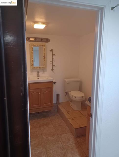 619 W 6Th St, Antioch CA: https://media.crmls.org/mediaz/15b6a809-c113-48cb-bd22-5382cf2e2e35.jpg