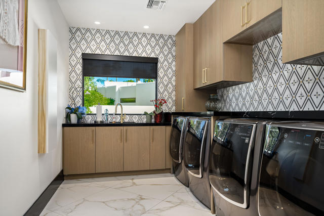 40440 Morningstar Road, Rancho Mirage CA: https://media.crmls.org/mediaz/15b941d6-a939-403b-b3b3-d164453942e5.jpg