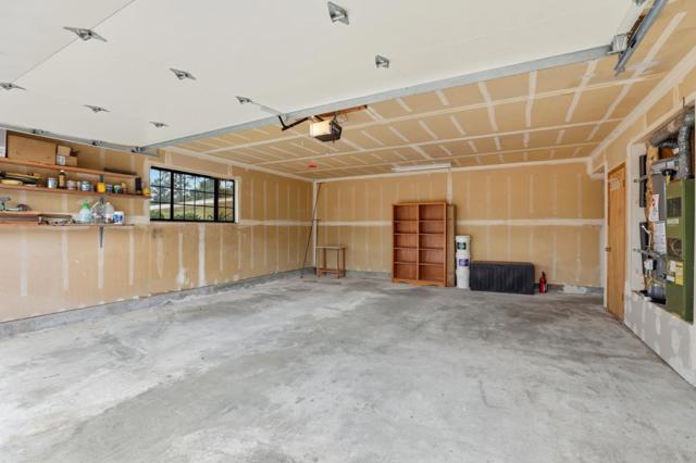 23725 Determine Lane, Monterey CA: https://media.crmls.org/mediaz/15bc315d-27eb-4827-a4a5-1f93ee06dba3.jpg