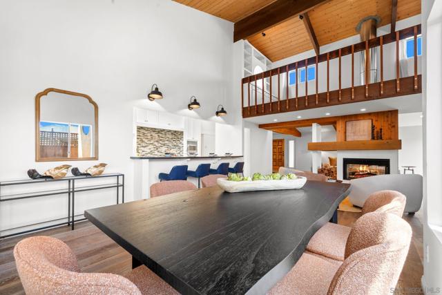 5370 Redding Rd, San Diego CA: https://media.crmls.org/mediaz/15bc3d51-2990-4470-9710-1de6ca883b70.jpg