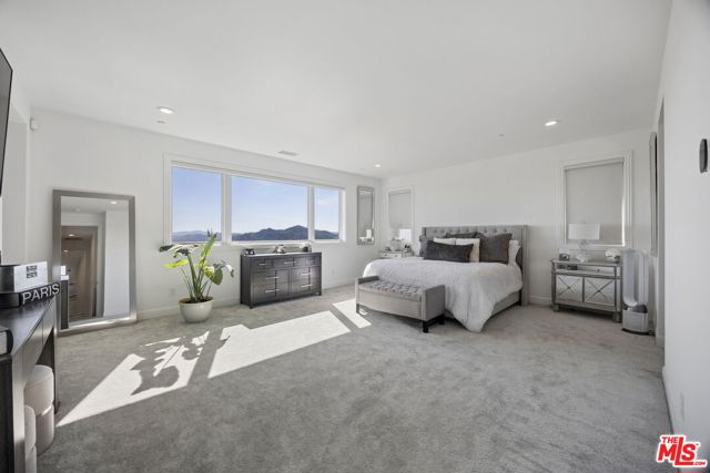 Image 28 of 35 For 11800 Tudor Court