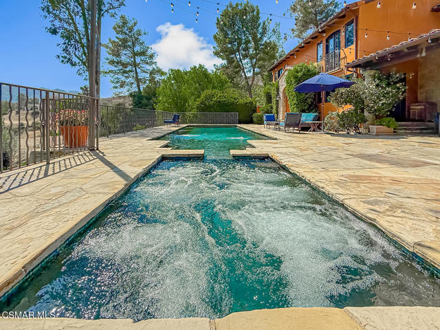 31145 Lobo Vista Road, Agoura Hills CA: https://media.crmls.org/mediaz/15bdc033-cfa5-4cf7-b80c-32af40cd01ce.jpg