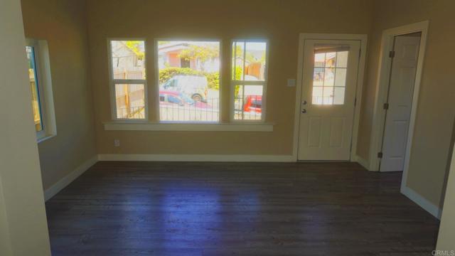 Detail Gallery Image 5 of 22 For 2378 Smythe Ave, San Ysidro,  CA 92173 - 5 Beds | 2 Baths