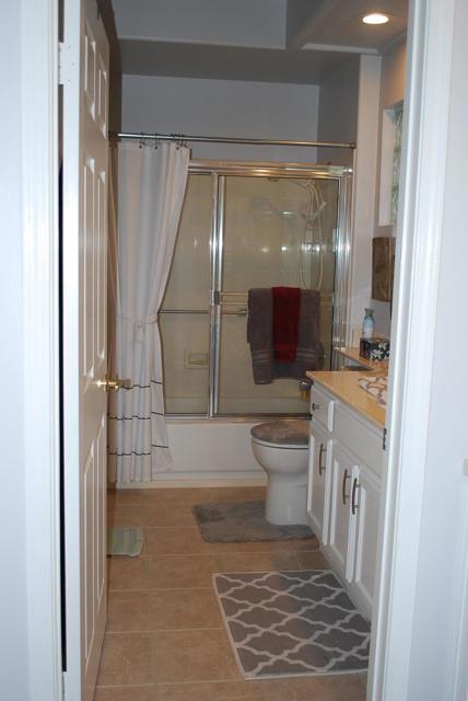 Image 12 of 18 For 78237 Willowrich Drive