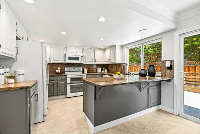 6657 Neptune Court, San Jose CA: https://media.crmls.org/mediaz/15bf1b5f-a7f9-4a97-a2b9-db5c6e669f95.jpg