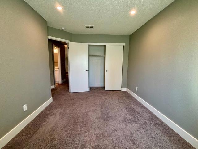 7592 Deltawind Drive, Sacramento CA: https://media.crmls.org/mediaz/15bf32be-58db-4361-b10f-fe7f63322ac8.jpg