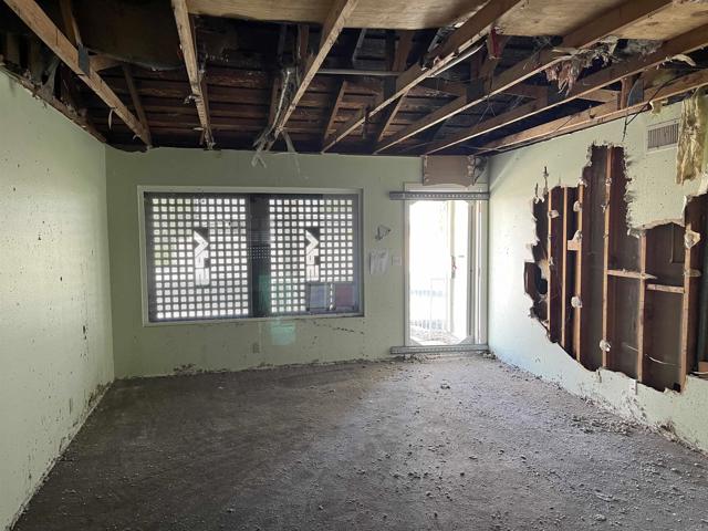 Detail Gallery Image 15 of 36 For 570 S Lyon Ave, Hemet,  CA 92543 - 2 Beds | 2 Baths