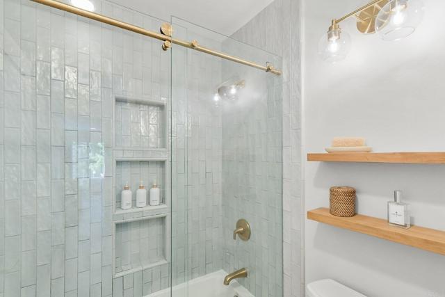 Detail Gallery Image 8 of 27 For 1855 Diamond St #5-218,  San Diego,  CA 92109 - 1 Beds | 1 Baths