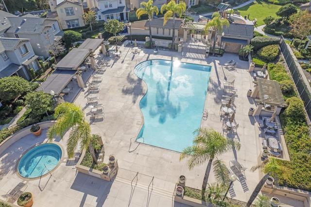 1670 Grasshopper Ln, Chula Vista CA: https://media.crmls.org/mediaz/15c0e680-ab0d-49e3-acd7-36aa3ccd2ab5.jpg