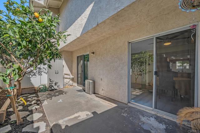 Detail Gallery Image 27 of 32 For 2112 E Vista Way #10,  Vista,  CA 92084 - 3 Beds | 2/1 Baths