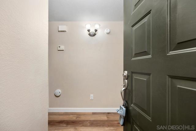 15048 Avenida Venusto, San Diego CA: https://media.crmls.org/mediaz/15c221d1-e9bf-4a1b-827b-5f4706bef34b.jpg