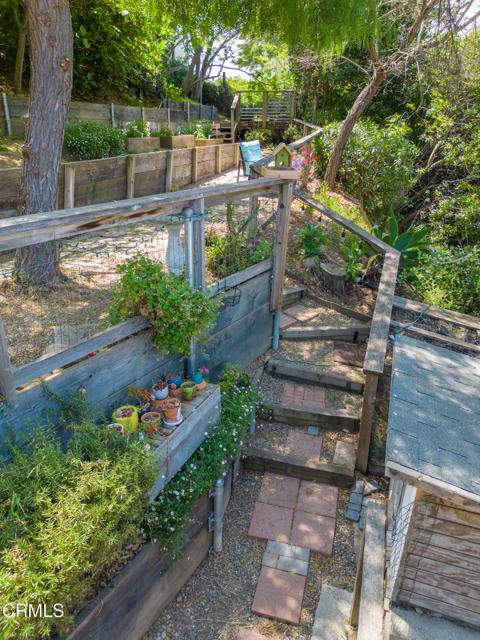 Detail Gallery Image 10 of 14 For 60 Arnaz Dr, Oak View,  CA 93022 - – Beds | – Baths