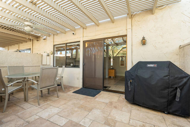 6000 Montecito Drive, Palm Springs CA: https://media.crmls.org/mediaz/15c25064-7254-4f9a-a61e-ef83c6f0bf8a.jpg