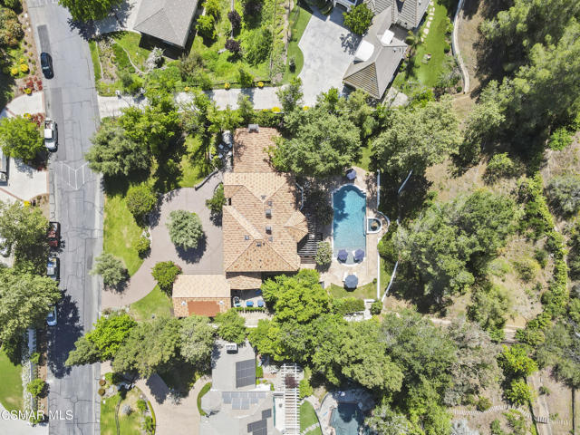 29270 Wagon Road, Agoura Hills CA: https://media.crmls.org/mediaz/15c26a27-6911-4de5-8d83-650a50fa80a6.jpg