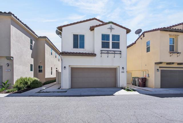 Detail Gallery Image 2 of 34 For 31554 Alicante Loop, Winchester,  CA 92596 - 3 Beds | 2/1 Baths