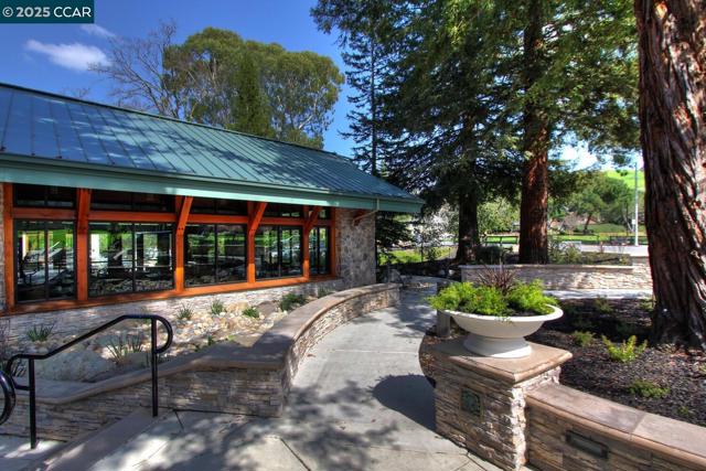 1244 Singingwood Ct., Walnut Creek CA: https://media.crmls.org/mediaz/15c33549-d0ac-4e50-bfa7-139d0301c1f6.jpg