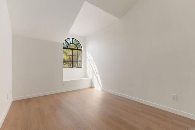 3160 Calle Viento, Carlsbad CA: https://media.crmls.org/mediaz/15c3cb26-4770-4a18-9433-4d446fee8eb1.jpg