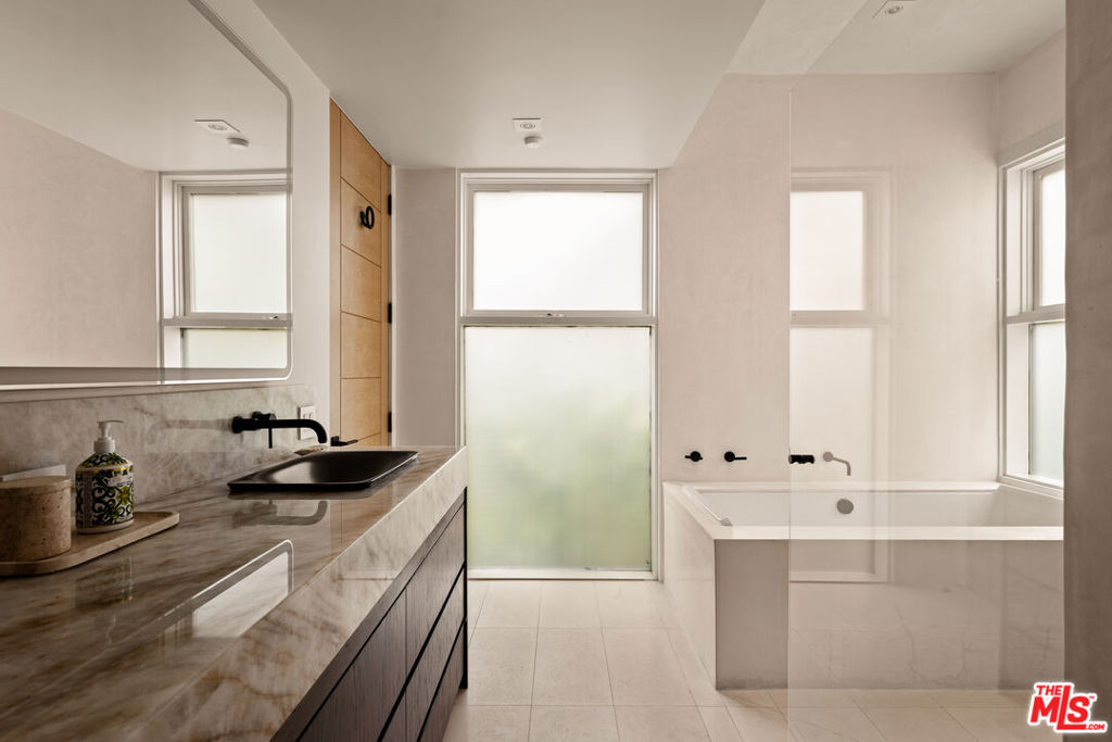 MLS #26856009 image #12