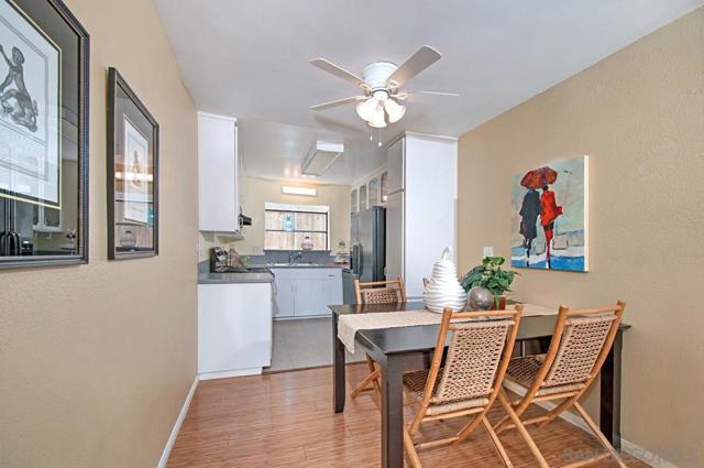 3762 Arnold Ave, San Diego CA: https://media.crmls.org/mediaz/15c3e0b4-0712-48ed-8457-02d65a4cb764.jpg