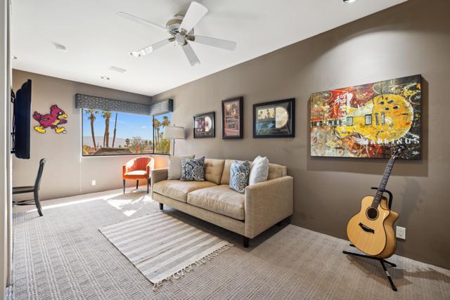 73231 Mariposa Drive, Palm Desert CA: https://media.crmls.org/mediaz/15c4dd08-4695-4509-9917-2ffd0ab3e681.jpg