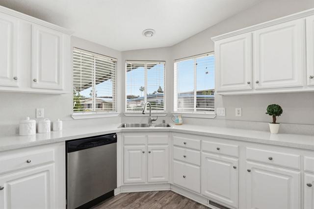 Detail Gallery Image 18 of 37 For 200 N El Camino Real #159,  Oceanside,  CA 92058 - 3 Beds | 2 Baths