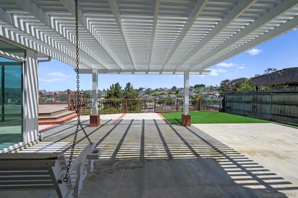 MLS #250031778SD img 35