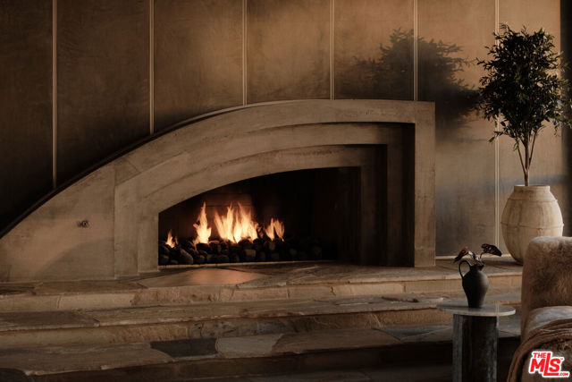 Image 5 of 28 For 624 Cole Place