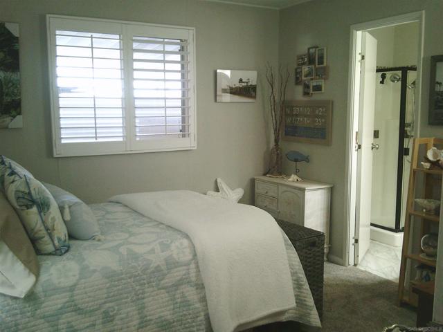1401 El Norte Parkway, San Marcos CA: https://media.crmls.org/mediaz/15c84c5b-8a72-4caf-9459-6318d0c560ec.jpg