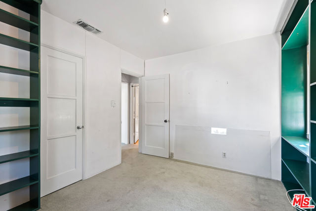 18246 Valley Vista Boulevard photo 5