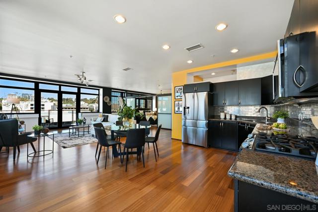 1551 4Th Ave, San Diego CA: https://media.crmls.org/mediaz/15c922e5-1e4b-4208-82f8-7352955377d1.jpg