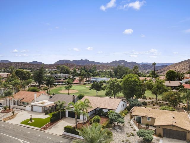 23235 Canyon Lake Dr S, Canyon Lake CA: https://media.crmls.org/mediaz/15c9b643-750d-4f58-99df-474bc8da2e57.jpg