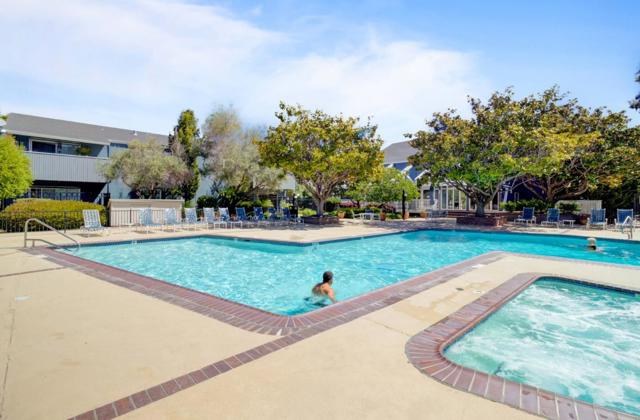 139 Piccadilly Place, San Bruno CA: https://media.crmls.org/mediaz/15c9ce4f-cf49-40dd-9818-a67a6b028d1f.jpg