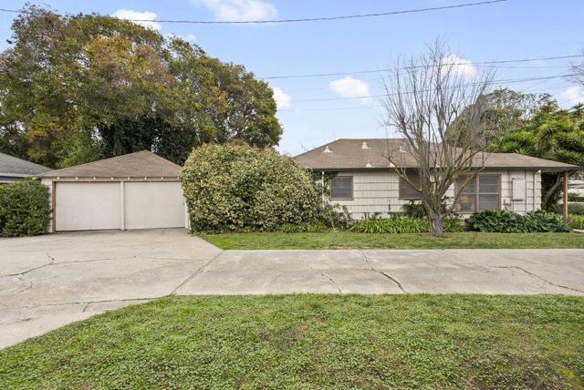 10351037 Amarillo Avenue, Palo Alto CA: https://media.crmls.org/mediaz/15ca00e0-bc27-4243-9e82-99d75150ea39.jpg