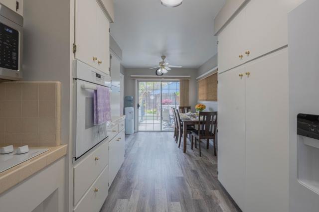 607 La Mesa Drive, Salinas CA: https://media.crmls.org/mediaz/15ca808e-69f8-4855-8846-a60150af5cb1.jpg