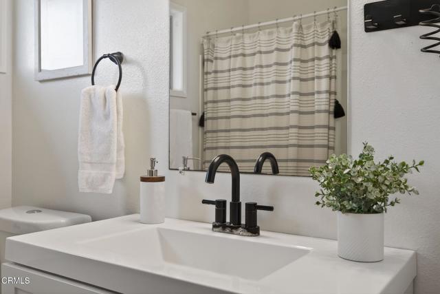 Detail Gallery Image 25 of 49 For 1290 Rugby Ave, Ventura,  CA 93004 - 3 Beds | 2 Baths