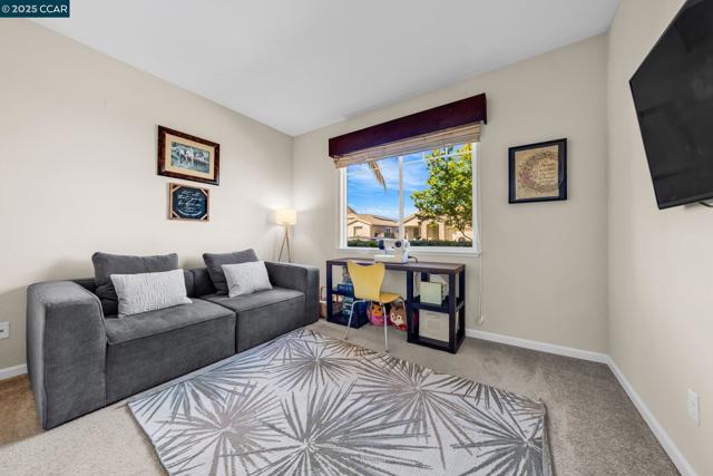 150 Rancho Bernado Ct, Pittsburg CA: https://media.crmls.org/mediaz/15cca2cd-f99e-41d6-a16c-40f7138e5952.jpg
