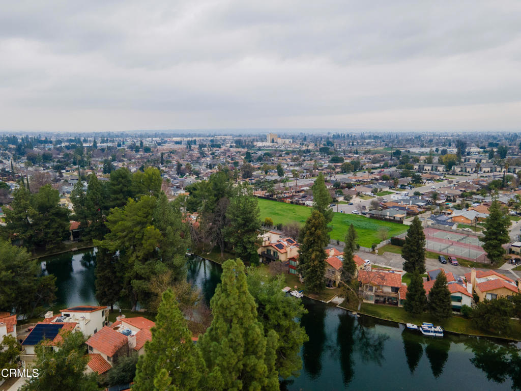 https://media.crmls.org/mediaz/15cd63a5-a8a2-4bc3-86d1-292dedd0027a.jpg?preset=X-Large