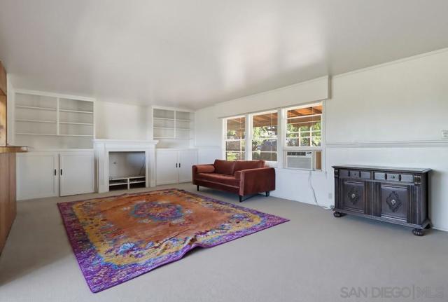 602 Starbright Ln, Alpine CA: https://media.crmls.org/mediaz/15ce29d7-fe5c-4193-b510-f0d1189c8a1e.jpg