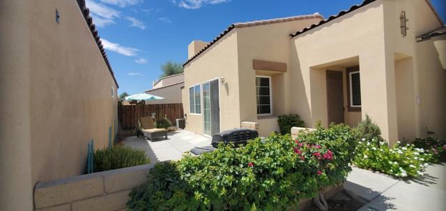 47825 Endless Sky, La Quinta CA: https://media.crmls.org/mediaz/15ce3be0-2fb4-4f0b-91b7-d5e50d009048.jpg